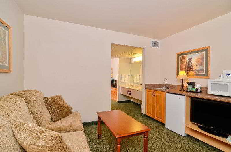 Best Western Yellowstone Crossing Laurel Rum bild